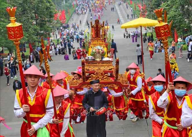 Nghi lễ rước kiệu