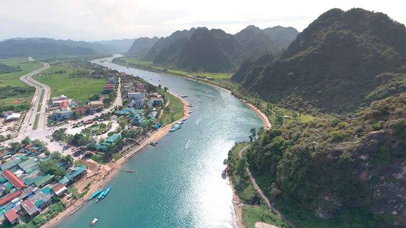 Hình ảnh về động Phong Nha