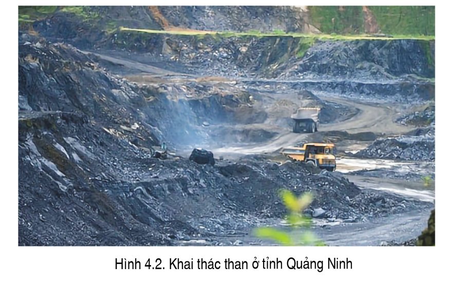 Khai thác than ở tỉnh Quảng Ninh